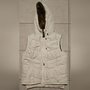 American Eagle Outfitters Women's White And Cream Hooded Vest